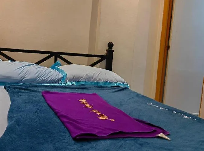 Liebeshotel Maceda Apartelle *